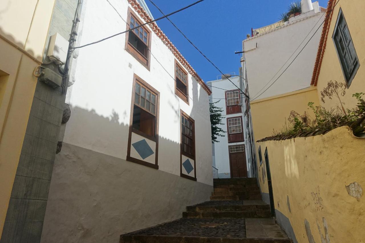 Casa Historica - Vivienda Vacacional Out Of Blue Santa Cruz de la Palma  Buitenkant foto